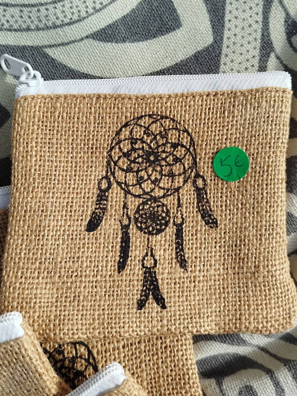 Pochette en toile de jute artisanale