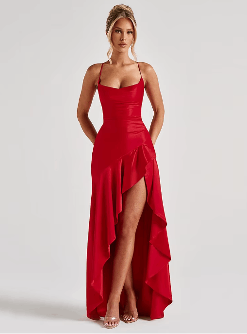 Robe Longue Satinée Dos Nu – Articat | Élégance Sexy Été 2025 – Fendue, Bretelles Spaghetti, Volants Cascade