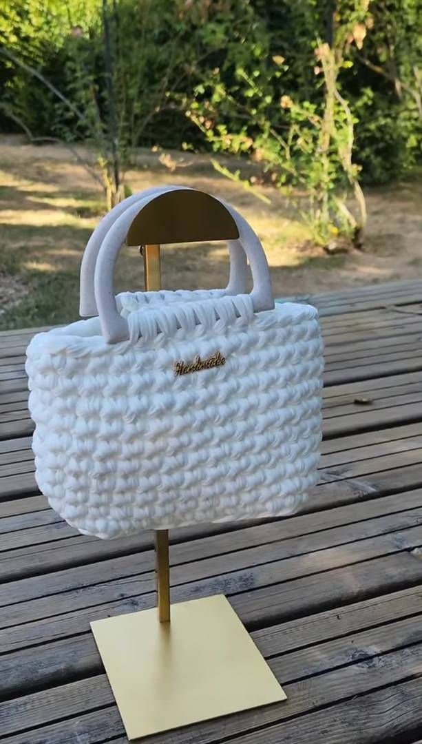  Sac Cabas Blanc Cassé Tressé – Chic, Minimaliste et Fait Main de la marque HANDBAG IB 