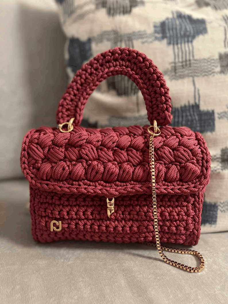 Handmade Crochet Handbag – Burgundy Elegance
