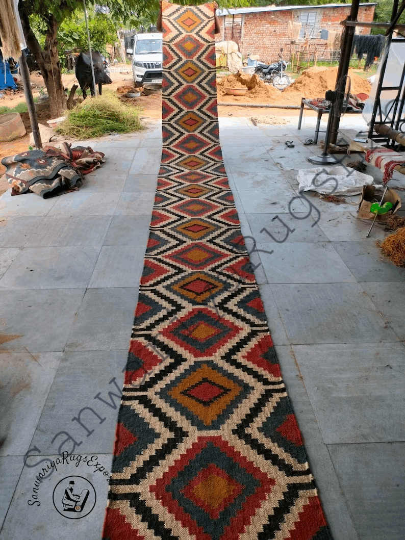 Kilim runner Handwoven Wool Jute Rug Handmade Kilim Dhurrie Rug, Motifs Oriental Traditional Indian Geometric Turkish Home decor