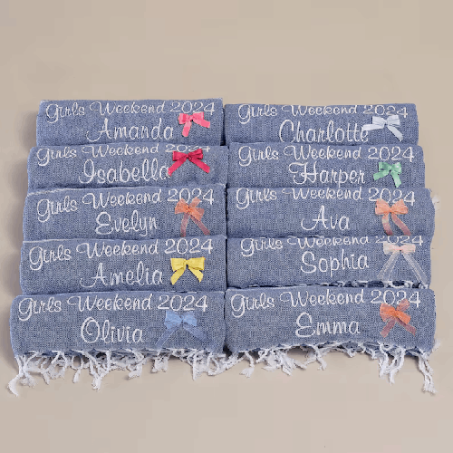 Serviette cachemire personnalisée – Cadeau élégant brodé au prénom