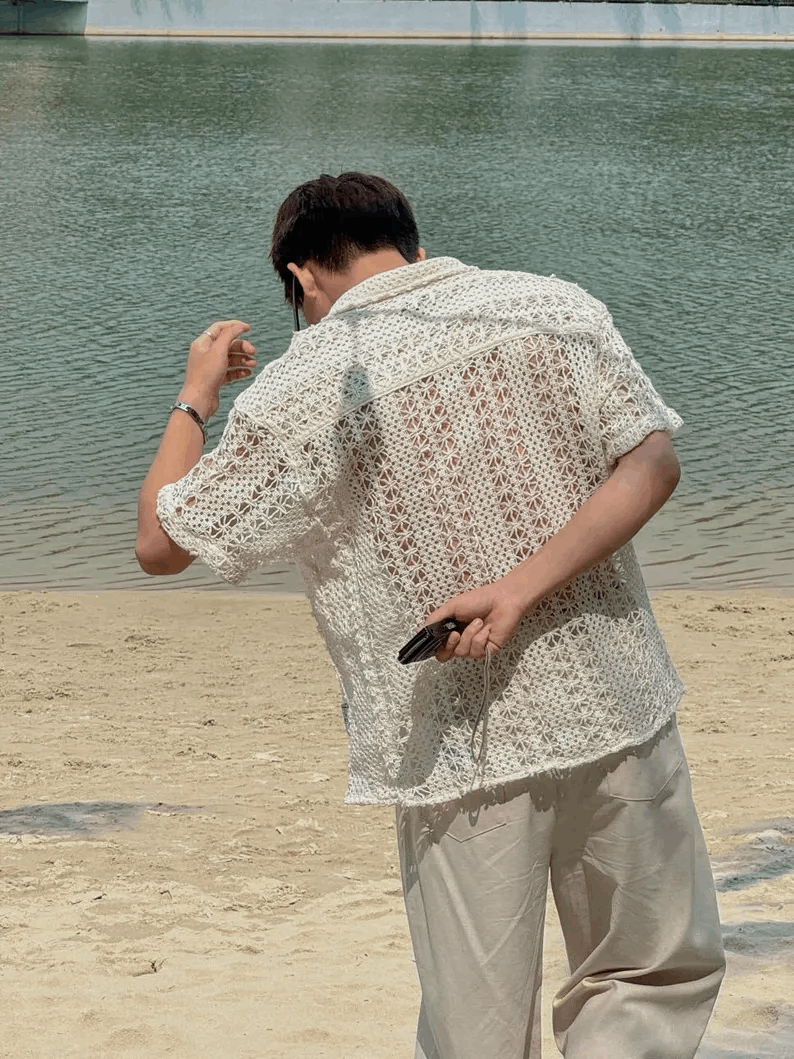 Chemise de plage crochetée à la main – Style bohème unisexe