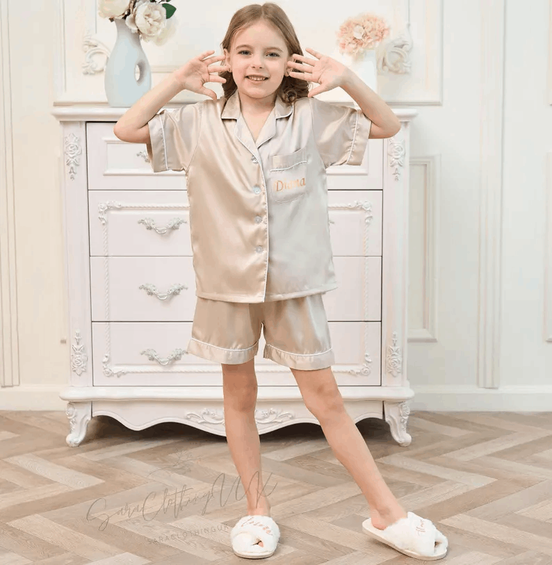 Personalized Flower Girl Pajamas , Custom Satin Pajama Set for Kids, Wedding Party Pajamas for Kids, Bridal Party Gifts