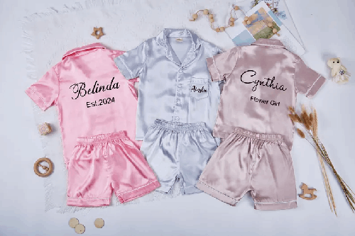 Flower Girl Getting Ready Outfit,Junior Bridesmaid Pajamas,Matching Bridesmaid PJs,Personalized Gifts for Birthday,Flower girl Gifts For Her