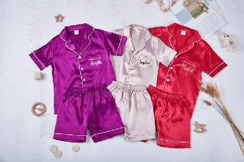 Flower Girl Getting Ready Outfit,Junior Bridesmaid Pajamas,Matching Bridesmaid PJs,Personalized Gifts for Birthday,Flower girl Gifts For Her