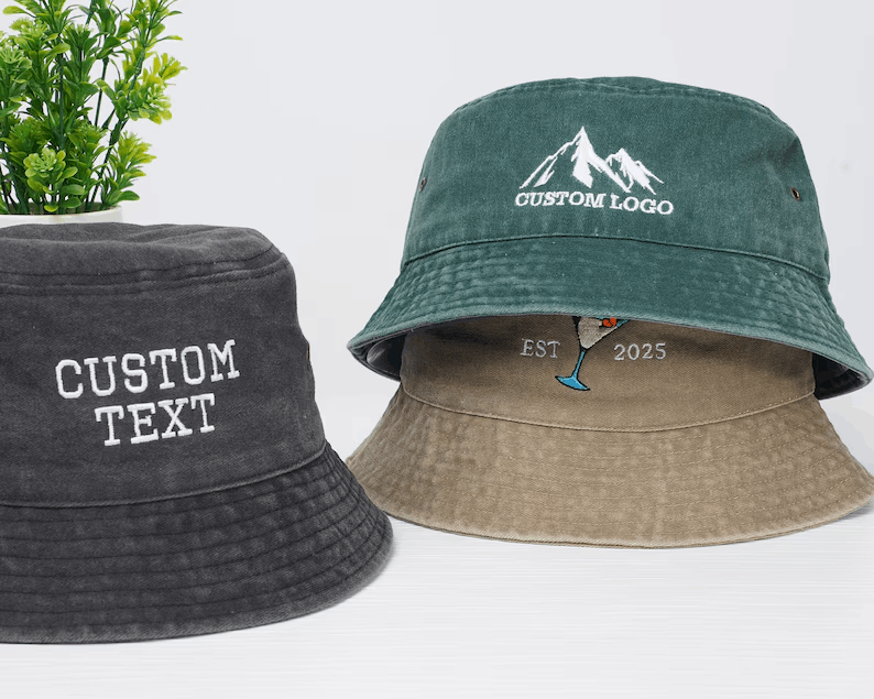 Bob brodé personnalisable – Texte ou motif unique