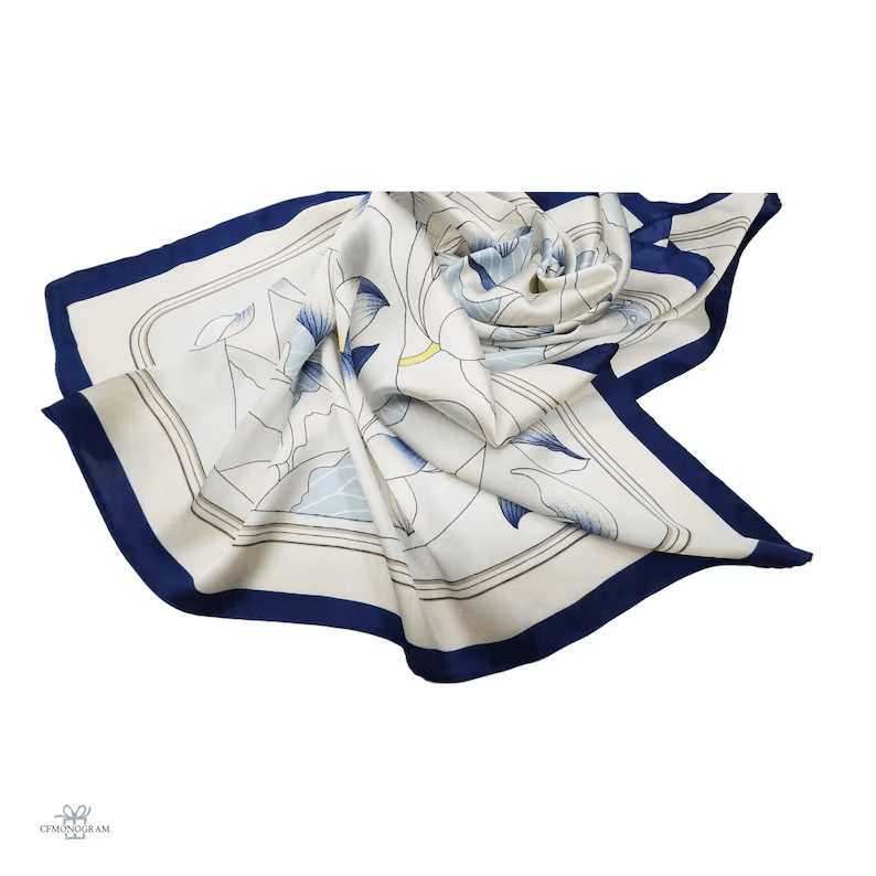 Élégante Écharpe en Soie – Motif Feuilles et Oiseaux