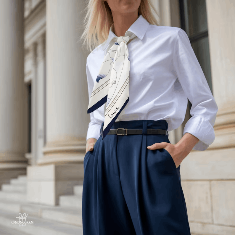 Élégante Écharpe en Soie – Motif Feuilles et Oiseaux