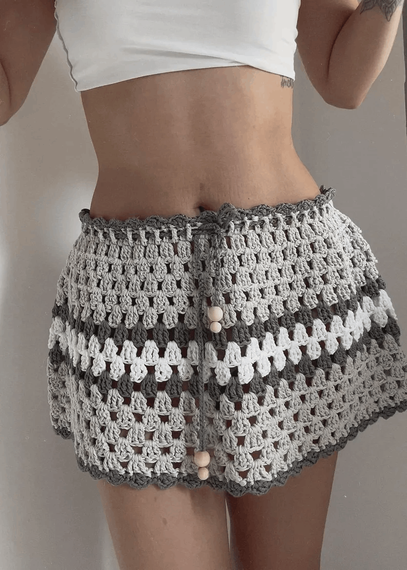 Mini Jupe en Crochet – Fait Main, Look Bohème Chic