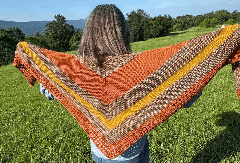 Crochet Shawl PATTERN – Kaleidoscope Shawl, Poncho triangulaire à franges avec boutons