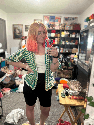 Tee-shirt crocheté hexagonal