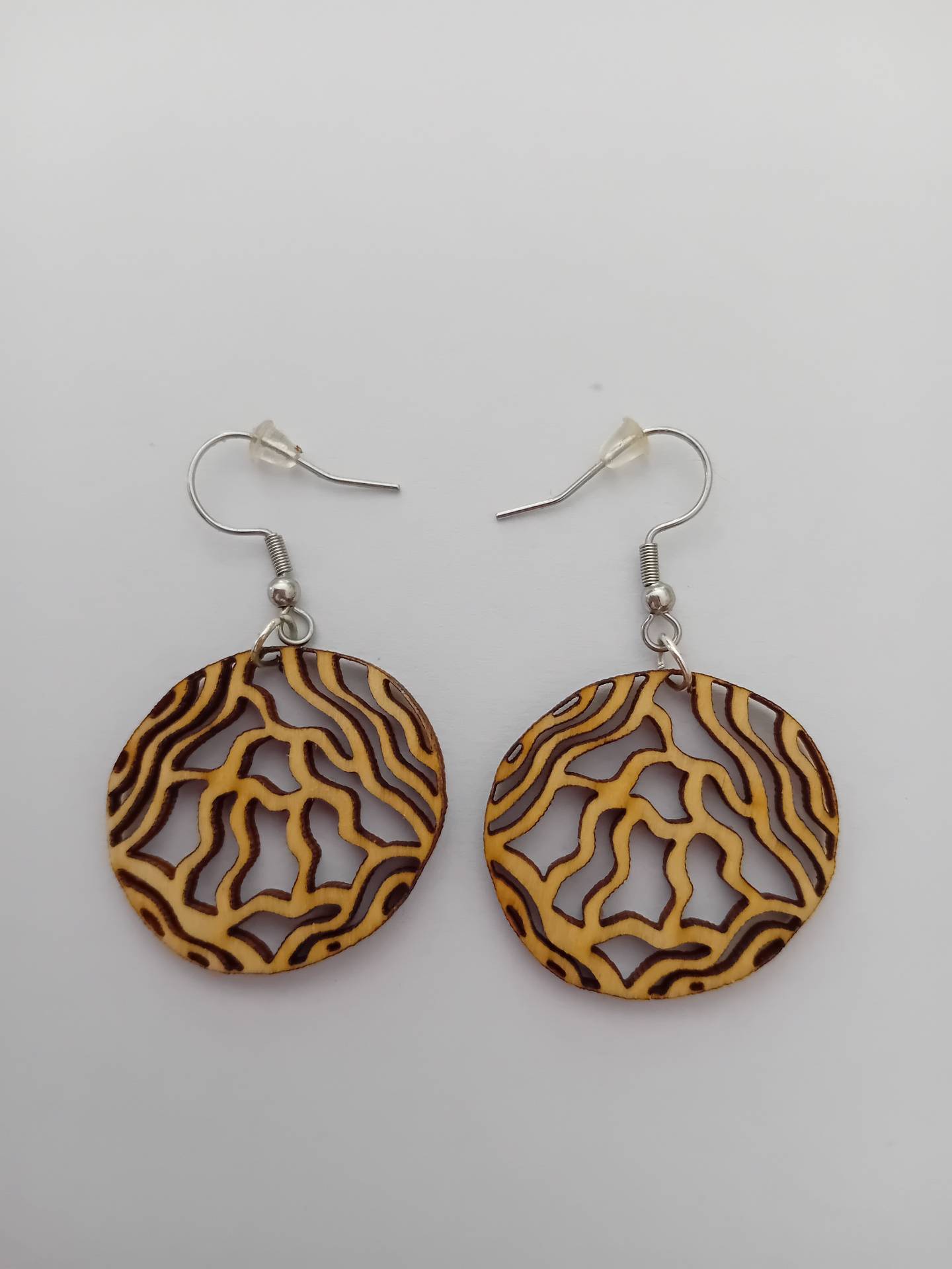Boucles d’oreilles en bois fait main – Création originale by Angie